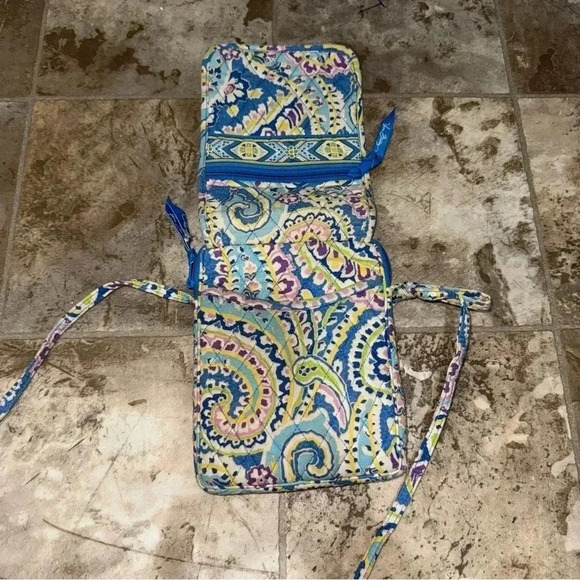 Women’s Vera Bradley Mini Hipster Capri Blue Retired Crossbody Wallet Mini Purse - Picture 10 of 13